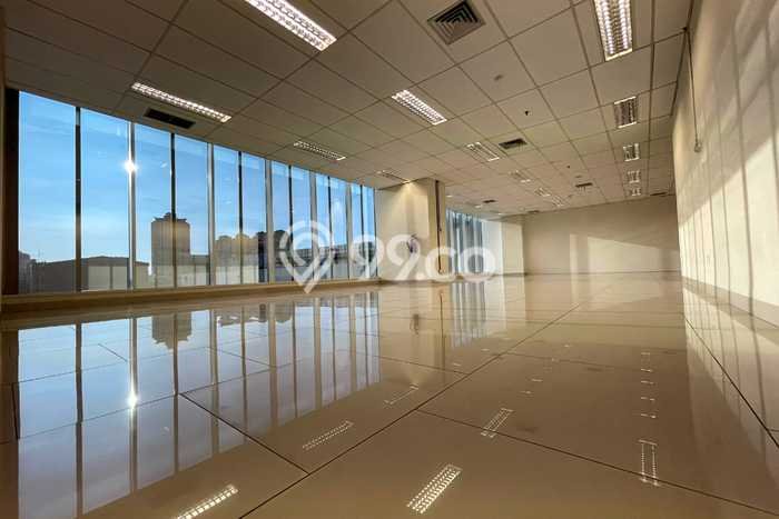 Unit Komersial Disewakan di Jakarta Barat Area Strategis Harga Kompetitif Unit Komersial Disewakan di Jakarta Barat Area Strategis Harga Kompetitif