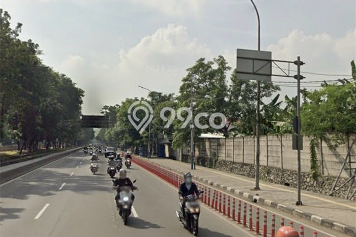 Tanah Kavling Disewakan di Pulomas dengan Luas 7628m2 Tanah Kavling Disewakan di Pulomas dengan Luas 7628m2