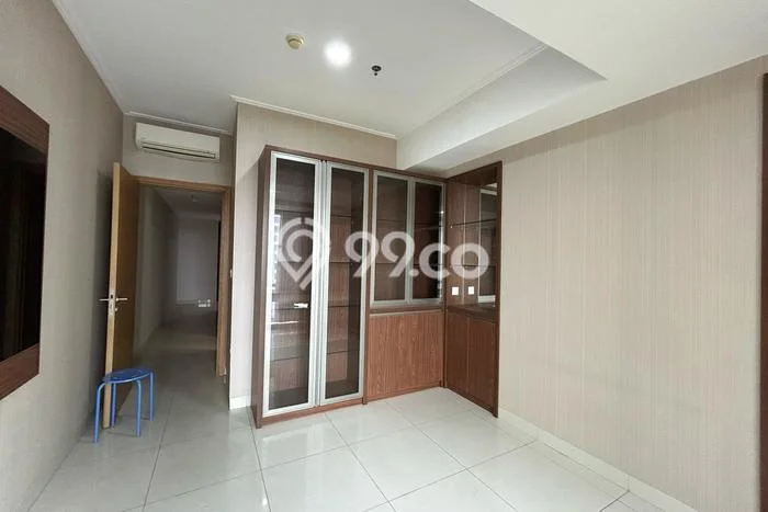 Disewakan Cepat! Hunian Apartemen Hemat di Kemayoran, Jakarta Pusat 4 Kamar Tidur dan 2 Kamar Mandi Disewakan Cepat! Hunian Apartemen Hemat di Kemayoran, Jakarta Pusat 4 Kamar Tidur dan 2 Kamar Mandi