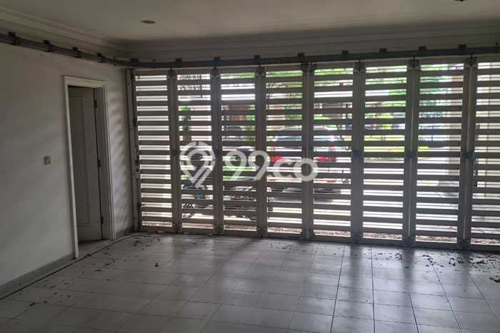 Rumah Minimalis LB/LT 305m2/350m2 Siap Huni Area Alam Sutera, Tangerang Rumah Minimalis LB/LT 305m2/350m2 Siap Huni Area Alam Sutera, Tangerang