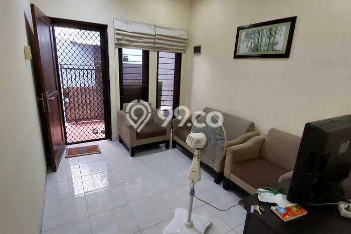 Rumah Luas Asri 3 KT Siap Pakai di Petojo Jakarta Pusat Rumah Luas Asri 3 KT Siap Pakai di Petojo Jakarta Pusat