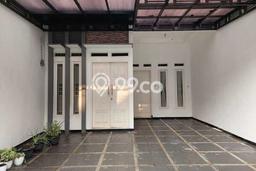 Rumah Modern 4 KT di Pejaten Timur Jakarta Selatan Unfurnished Rumah Modern 4 KT di Pejaten Timur Jakarta Selatan Unfurnished