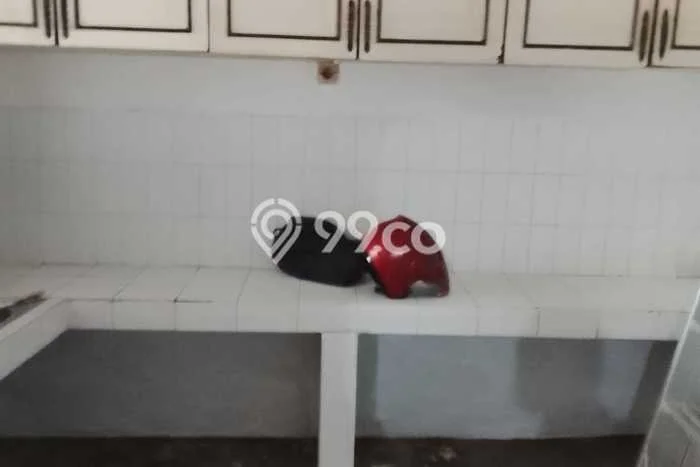 Disewakan Rumah Murah di Tomang Jakarta Barat Punya 3 Kamar Tidur Disewakan Rumah Murah di Tomang Jakarta Barat Punya 3 Kamar Tidur