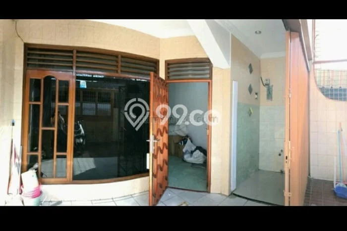 Rumah kawasan Cideng, 3 KM, Pemandangan Indah, LT 125m² LB 300m² Rumah kawasan Cideng, 3 KM, Pemandangan Indah, LT 125m² LB 300m²