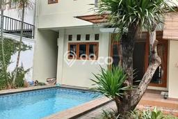 Lokasi terbaik! Rumah siap huni disewakan di Kemang LB 450m2 Lokasi terbaik! Rumah siap huni disewakan di Kemang LB 450m2