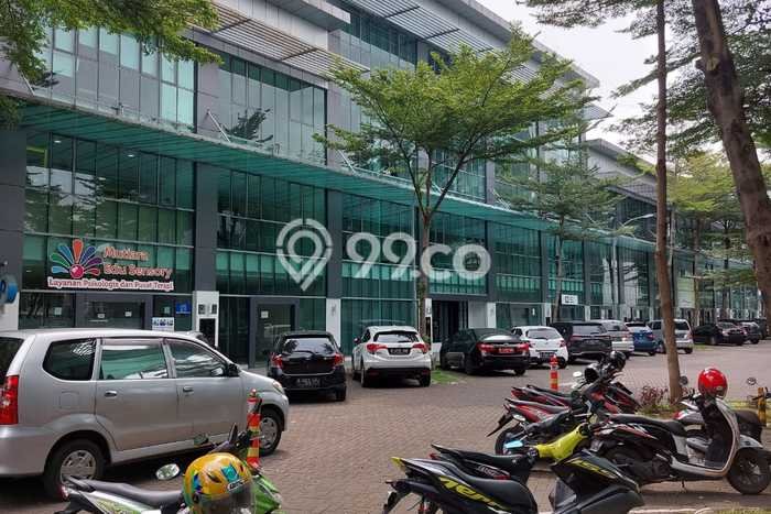 Area Ramai! Ruko Dijual di Kebayoran Baru untuk Bisnis Luas Bangunan 225m2 Area Ramai! Ruko Dijual di Kebayoran Baru untuk Bisnis Luas Bangunan 225m2