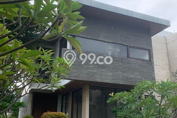 Jual Rumah Mewah Elegan Dengan View Cantik di Kemang, Jakarta Selatan Jual Rumah Mewah Elegan Dengan View Cantik di Kemang, Jakarta Selatan
