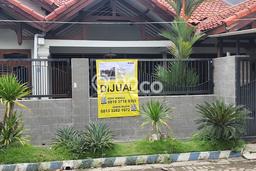 Rumah Elit Modern Siap Huni di Kutisari Surabaya Rumah Elit Modern Siap Huni di Kutisari Surabaya