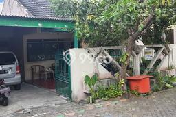 Hunian Nyaman Asri 4 KT Siap Pakai di Jenggolo Sidoarjo Hunian Nyaman Asri 4 KT Siap Pakai di Jenggolo Sidoarjo