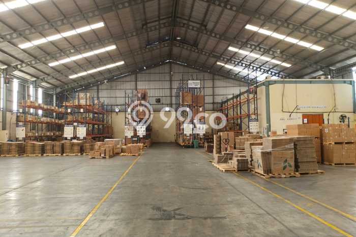 Paling Diincar! Gudang Dijual di Kalianak Harga Kompetitif Paling Diincar! Gudang Dijual di Kalianak Harga Kompetitif