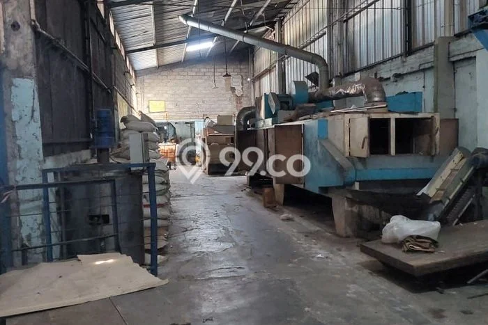 Pabrik Bagus Dijual LB 2500m2 Lokasi Strategis Surakarta Area Cocok untuk Berbisnis Pabrik Bagus Dijual LB 2500m2 Lokasi Strategis Surakarta Area Cocok untuk Berbisnis