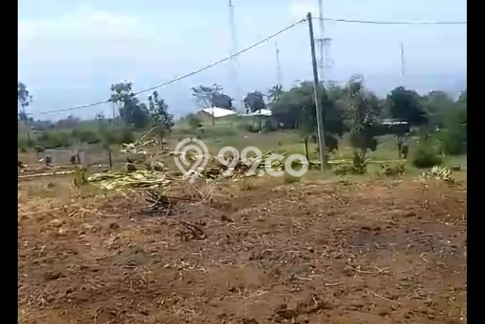 Tanah Dijual Area Strategis di Batu Malang 130m2 Tanah Dijual Area Strategis di Batu Malang 130m2