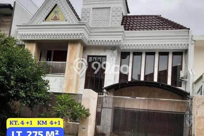 Siap Huni Rumah Mewah 3 Kamar di Pakuwon Indah Dekat ke Mana Pun Siap Huni Rumah Mewah 3 Kamar di Pakuwon Indah Dekat ke Mana Pun