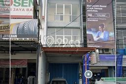 LOKASI PREMIUM! Ruko Kawasan , Luas 180m2m², Mainroad, Kawasan Bisnis LOKASI PREMIUM! Ruko Kawasan , Luas 180m2m², Mainroad, Kawasan Bisnis