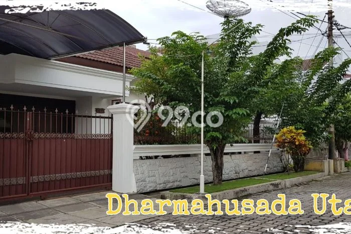 For Sale! Premium House LT 310m2 Desain Elegan di Dharma Husada For Sale! Premium House LT 310m2 Desain Elegan di Dharma Husada