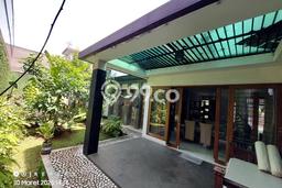 Rumah Elit Modern Siap Huni di Dago Bandung Rumah Elit Modern Siap Huni di Dago Bandung