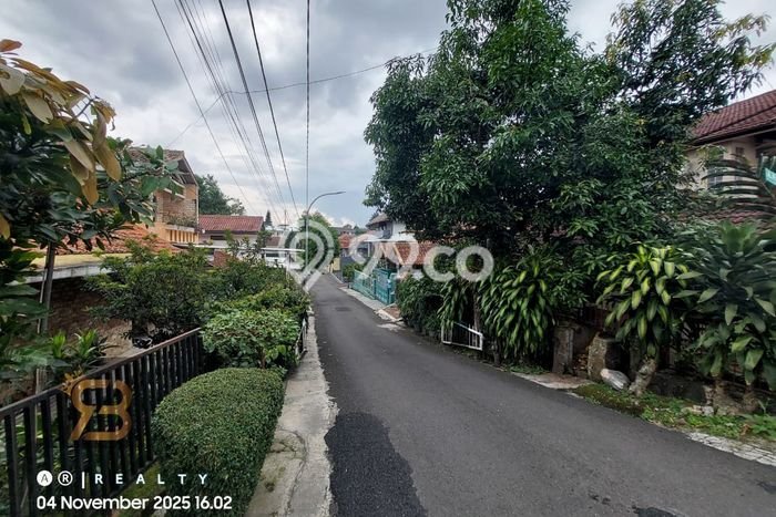 Dijual Tanah Lokasi Cigadung, Bandung Seluas 263m2 Dijual Tanah Lokasi Cigadung, Bandung Seluas 263m2