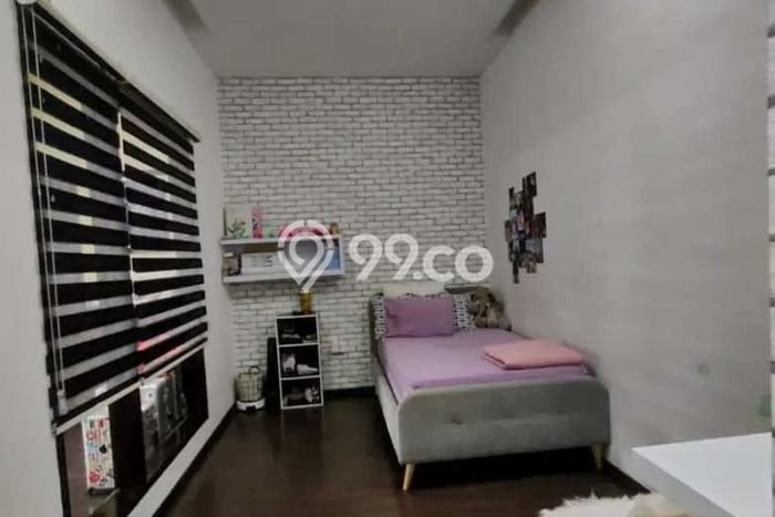 Rumah Harga Nego LT 288m² di Burangrang, Bebas Banjir, Bandung Rumah Harga Nego LT 288m² di Burangrang, Bebas Banjir, Bandung