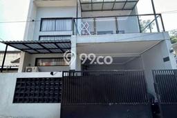 Rumah Strategis Minimalis Lb 113m2 di Arcamanik, Bandung Rumah Strategis Minimalis Lb 113m2 di Arcamanik, Bandung