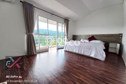 Dijual Rumah Mewah Megah Dengan View Cantik di Dago, Bandung Dijual Rumah Mewah Megah Dengan View Cantik di Dago, Bandung