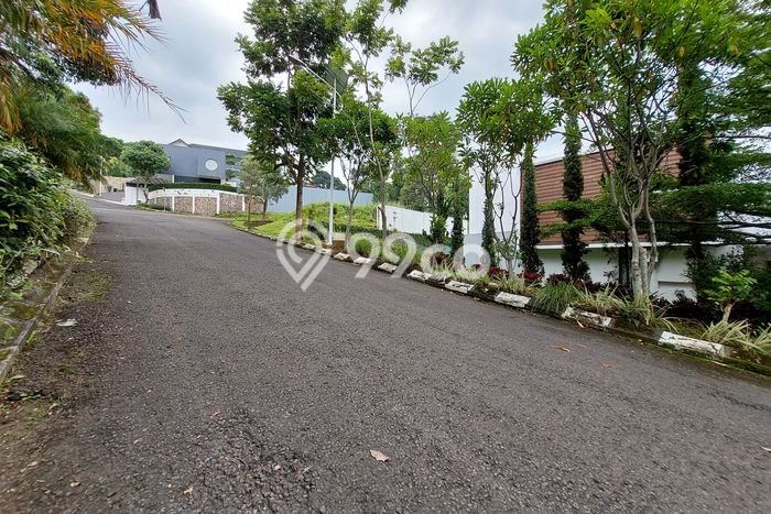 Dijual Tanah Lokasi Sayap Dago, Bandung Seluas 118m2 Dijual Tanah Lokasi Sayap Dago, Bandung Seluas 118m2