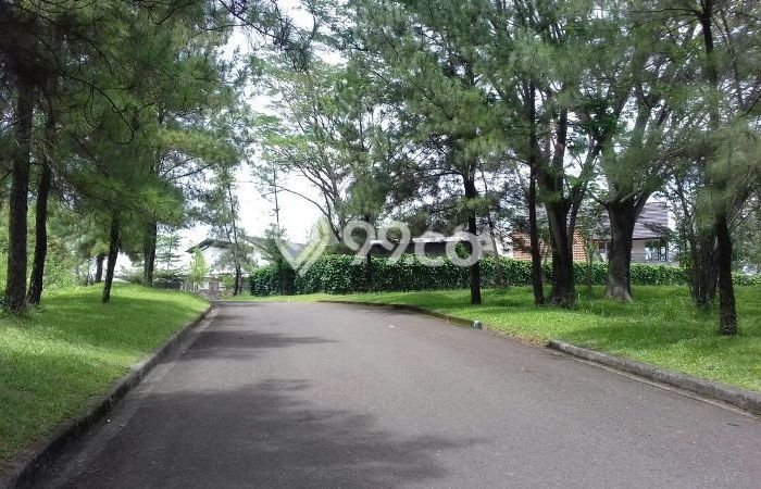 Tanah Dijual Area Strategis di Sentul City Bogor 1663m2 Tanah Dijual Area Strategis di Sentul City Bogor 1663m2