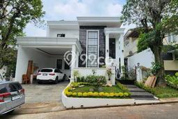 For Sale! Luxury House LT 344m2 Desain Elegan di Sentul City For Sale! Luxury House LT 344m2 Desain Elegan di Sentul City