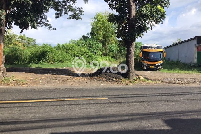 Lahan Strategis di Singaraja Dijual dengan Luas 330m2 Lahan Strategis di Singaraja Dijual dengan Luas 330m2