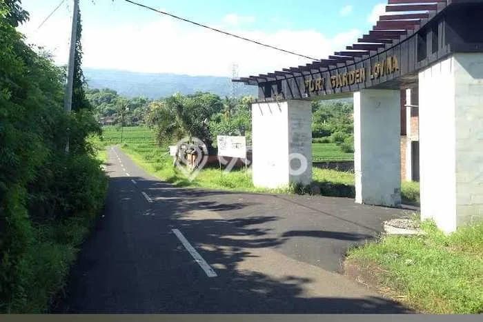 For Sale Rumah 4 Kamar Lokasi Ideal Nyaman dan Strategis di Buleleng For Sale Rumah 4 Kamar Lokasi Ideal Nyaman dan Strategis di Buleleng