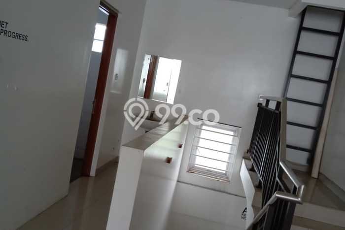 Ruko Dijual di Prime Area Bandung Luas 300m2 Ruko Dijual di Prime Area Bandung Luas 300m2