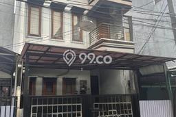 Siap Huni Hunian Elit 5 Kamar di Kelapa Gading Dekat ke Mana Pun Siap Huni Hunian Elit 5 Kamar di Kelapa Gading Dekat ke Mana Pun