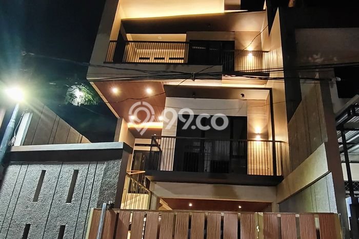 Dijual Cepat Rumah Bagus Siap Huni LB 178m2 di Cihanjuang, Bandung Dijual Cepat Rumah Bagus Siap Huni LB 178m2 di Cihanjuang, Bandung