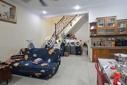 For Sale Hunian Rumah Nyaman 4 Kamar di Taman Cosmos, Jakarta Barat For Sale Hunian Rumah Nyaman 4 Kamar di Taman Cosmos, Jakarta Barat