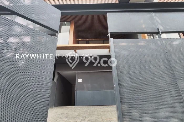 Rumah Elit Modern Siap Huni di Kemang Jakarta Selatan Rumah Elit Modern Siap Huni di Kemang Jakarta Selatan