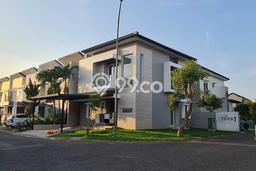 Hunian Elit LB 205m2 Siap Pakai Desain Elegan di BSD, Tangerang Hunian Elit LB 205m2 Siap Pakai Desain Elegan di BSD, Tangerang