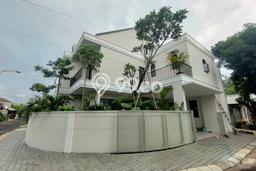 Rumah Luxury Modern Tanpa Renovasi di BSD Tangerang Rumah Luxury Modern Tanpa Renovasi di BSD Tangerang