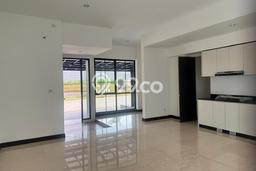 Rumah Elit Modern Tanpa Renovasi di BSD City Tangerang Rumah Elit Modern Tanpa Renovasi di BSD City Tangerang