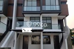 Dijual Rumah Luas Elegan Dengan View Eksklusif di Golf Island, Jakarta Utara Dijual Rumah Luas Elegan Dengan View Eksklusif di Golf Island, Jakarta Utara