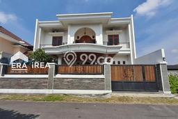Best Deal Hunian Mewah Ideal dan Luas di Banjarsari, Solo Best Deal Hunian Mewah Ideal dan Luas di Banjarsari, Solo
