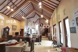 For Sale Rumah Elit Exclusive di Kartasura, Sukoharjo For Sale Rumah Elit Exclusive di Kartasura, Sukoharjo