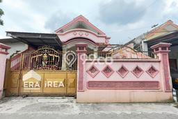 For Sale Rumah 6 Kamar Lokasi Ideal Nyaman dan Strategis di Klaten Tengah For Sale Rumah 6 Kamar Lokasi Ideal Nyaman dan Strategis di Klaten Tengah