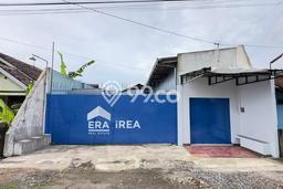Gudang untuk disewa di Jaten punya LT 365m2 & LB 200m2 harga sewa kompetitif Gudang untuk disewa di Jaten punya LT 365m2 & LB 200m2 harga sewa kompetitif