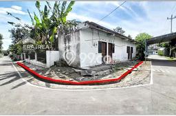 Hunian Cantik Modern Lb 200m2 di Colomadu, Karanganyar Hunian Cantik Modern Lb 200m2 di Colomadu, Karanganyar