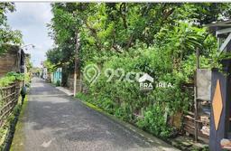 Jarang Ada! Tanah di Banyuanyar Punya Luas 150m2 SHM Jarang Ada! Tanah di Banyuanyar Punya Luas 150m2 SHM