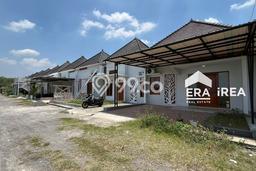 Rumah Cantik Siap Huni Di Solo Baru Luas 90m2 Lokasi Strategis Rumah Cantik Siap Huni Di Solo Baru Luas 90m2 Lokasi Strategis