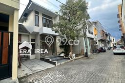 Hunian Cantik Minimalis Lb 244m2 di Kartasura, Sukoharjo Hunian Cantik Minimalis Lb 244m2 di Kartasura, Sukoharjo