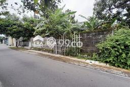 Kavling Tanah Dijual di Laweyan, Solo, Luas 887m2 Area Strategis Kavling Tanah Dijual di Laweyan, Solo, Luas 887m2 Area Strategis