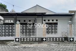 Rumah Bagus Siap Huni Di Banjarsari Luas 100m2 Lokasi Strategis Rumah Bagus Siap Huni Di Banjarsari Luas 100m2 Lokasi Strategis