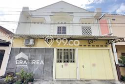 For Sale Rumah 3 Kamar Lokasi Strategis Bagus dan Strategis di Serengan For Sale Rumah 3 Kamar Lokasi Strategis Bagus dan Strategis di Serengan