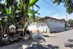 Lahan Dijual Lokasi Gatak, Sukoharjo dengan Luas Tanah 459m2 dan Status SHM Lahan Dijual Lokasi Gatak, Sukoharjo dengan Luas Tanah 459m2 dan Status SHM